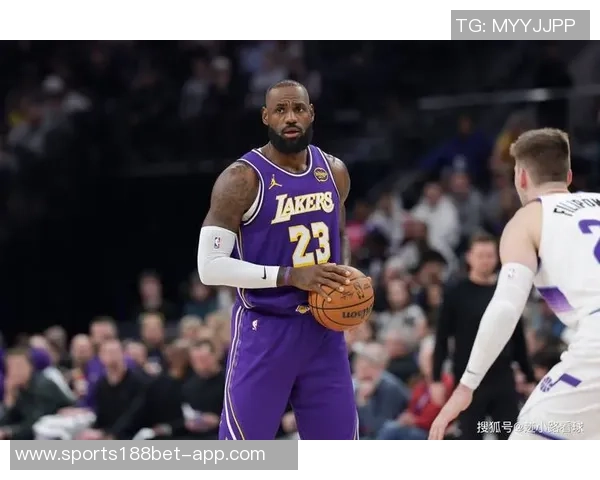 湖人三名球员同场得分20战绩完美无瑕13胜0负展现强大火力