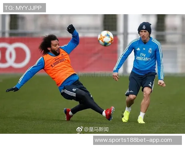 赫伊森左大腿超负荷但有望在对赫罗纳时复出恢复健康